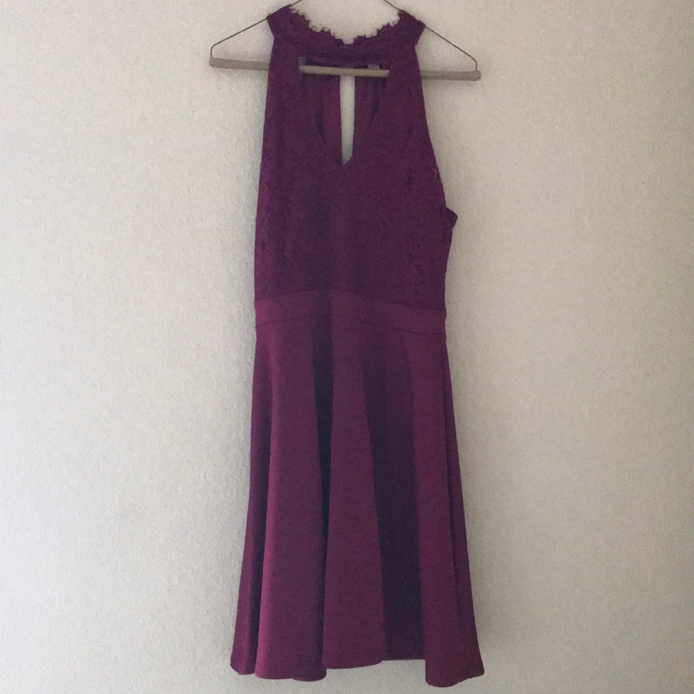 Dress - Picture 1 of 6